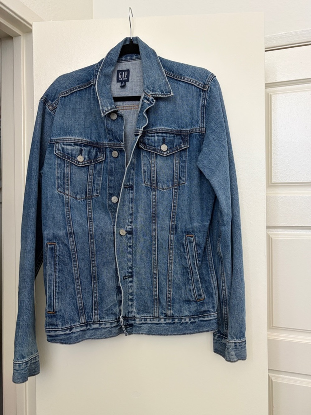 GAP Light Blue Denim Jacket - Classic Trucker Style